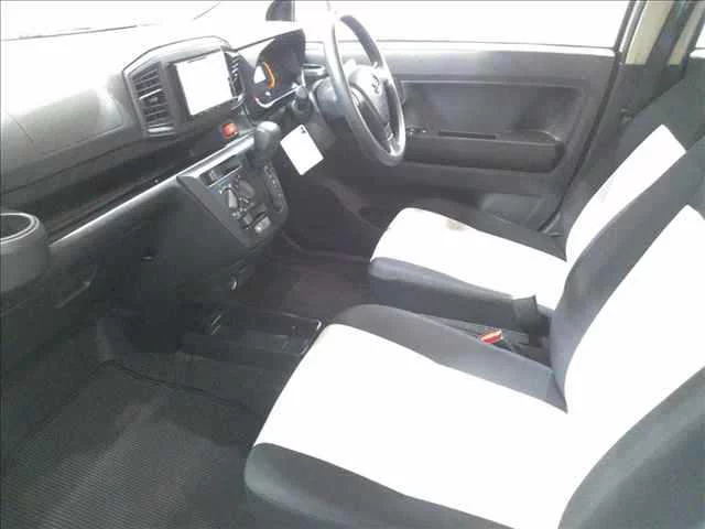 Daihatsu Mira e:S LA350S 2022
